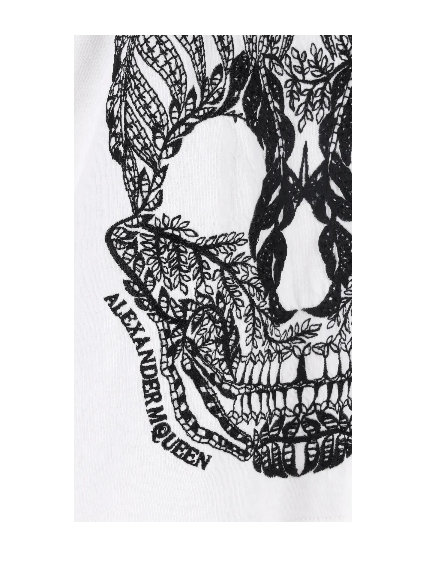 embroidered skull t-shirt