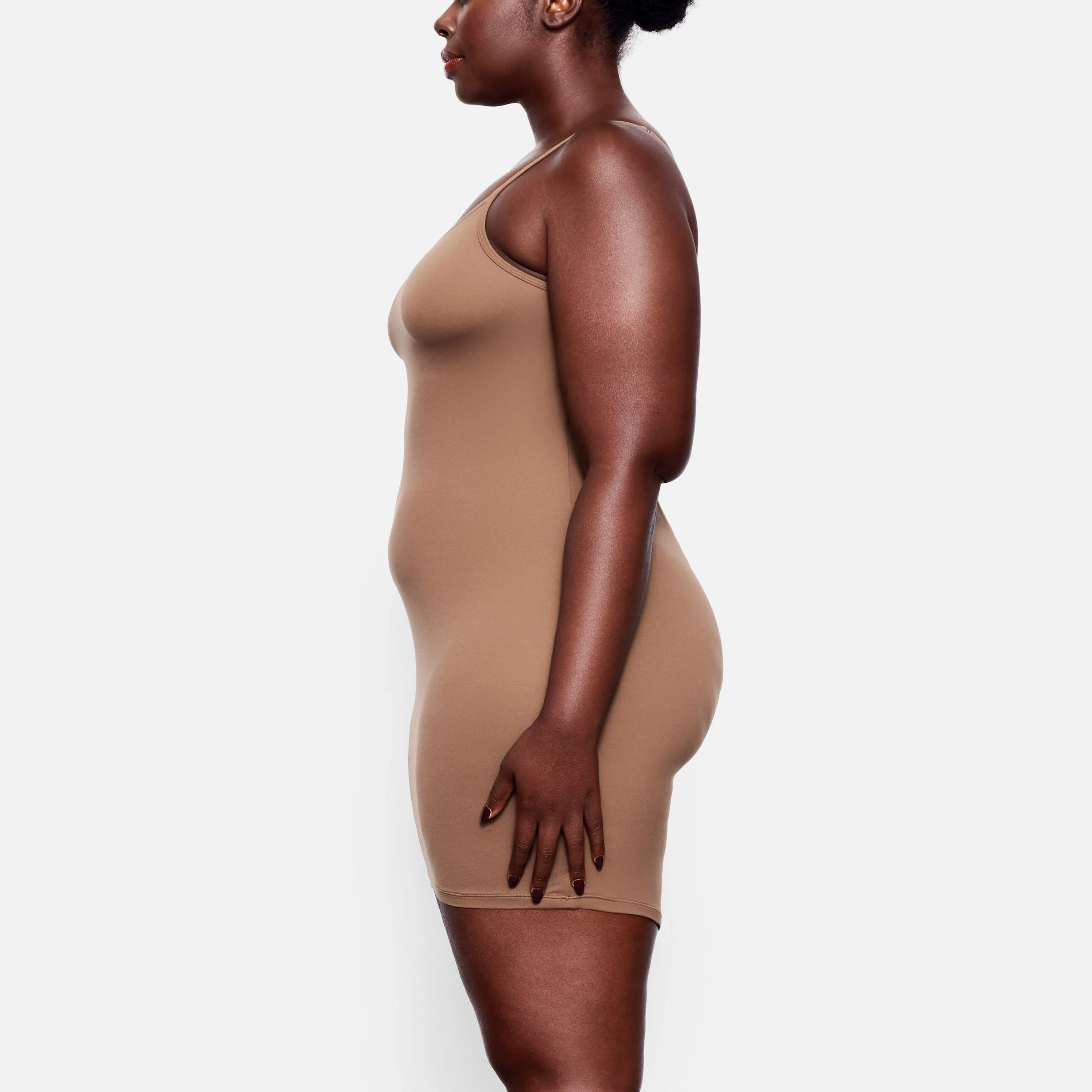 FITS EVERYBODY SLIP DRESS | OXIDE